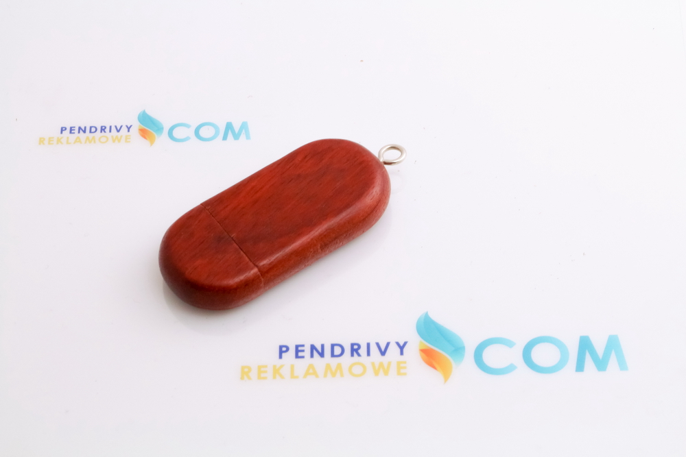 Drewniany pendrive